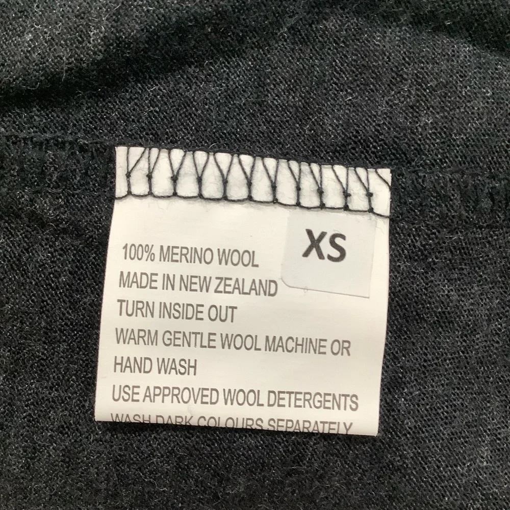Global Culture Merino Wool Kakapo 1/4 Zip Pullover With Hood New Zealand